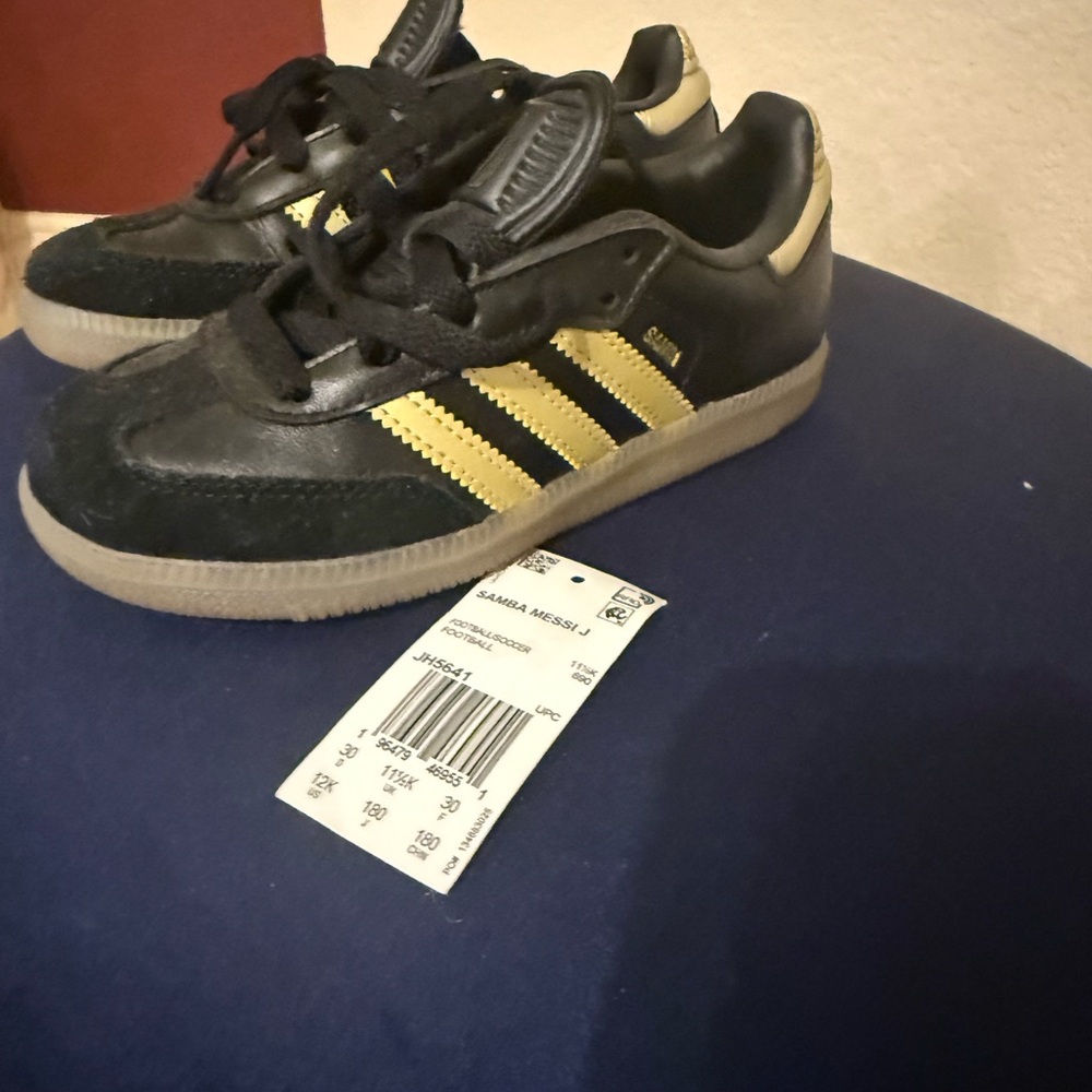 Adidas Kids Black and Gold Sneakers